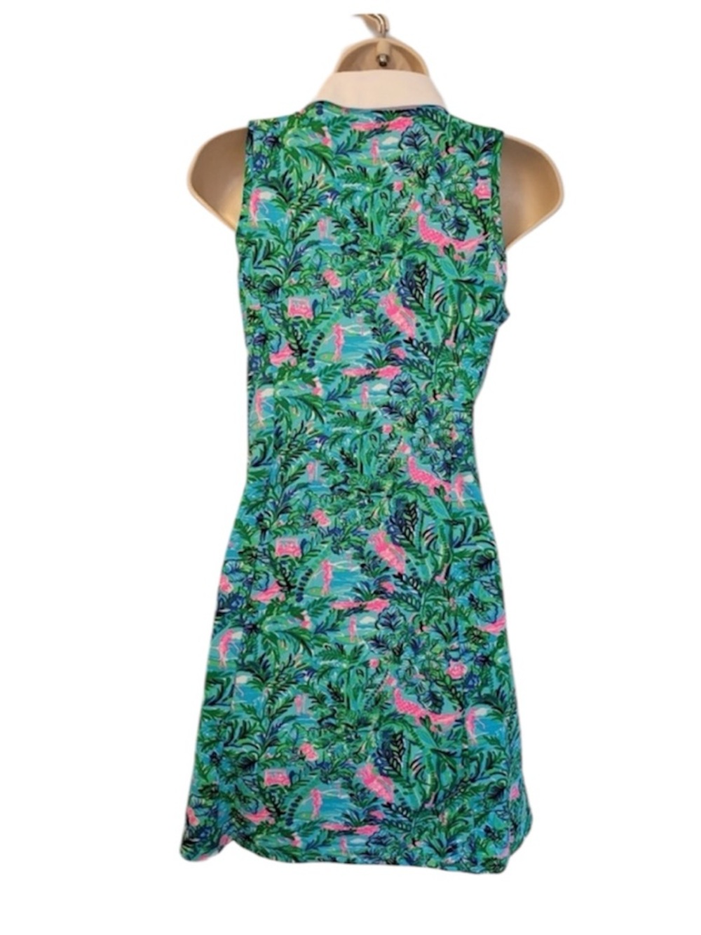 LILLY PULITZER UPF 50+ Luxletic Silvia Dress with Pockets & Shorts - Picture 5 of 6